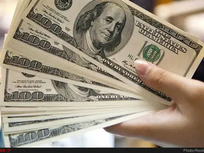 واکنش بانک مرکزی به عبور قیمت دلار از مرز ۱۰ هزار تومان