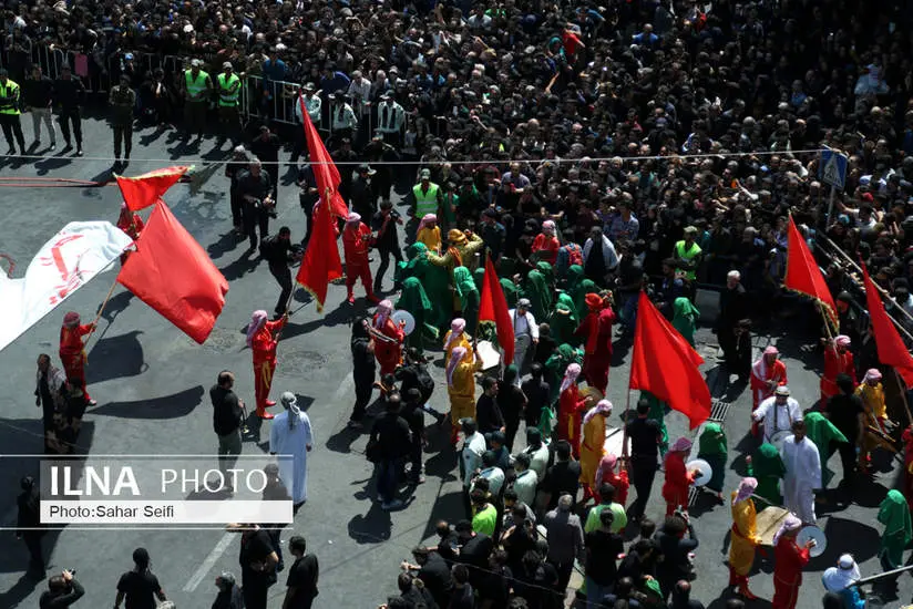 مراسم خیمه سوزان ظهر عاشورا در تهران