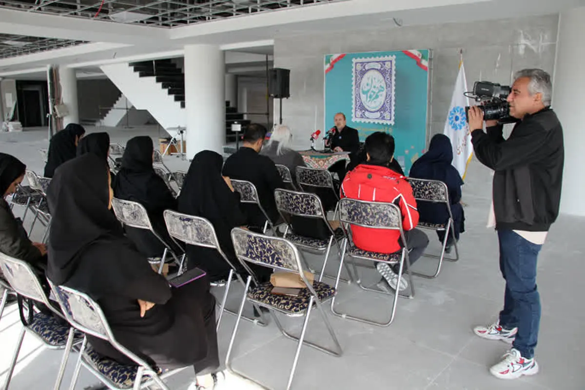 بازآفرینی نقش سنتی و بازطراحی فیزیکی کتابخانه‌ها اولویت اصلی این نهاد است / تبدیل سالن‌های مطالعه کم‌استفاده به ساخت‌کده‌های مهارت‌آموزی