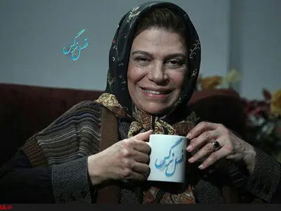 گوهر خیر اندیش با «فصل نرگس» همراه شد
