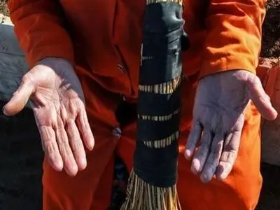 سفره‌های خالی کارگران شهرداری یاسوج در آستانه نوروز/ درآمد شهرداری صفر است ،تأمین اجتماعی بدهی‌اش را بدهد حقوق کارگران را می‌دهیم