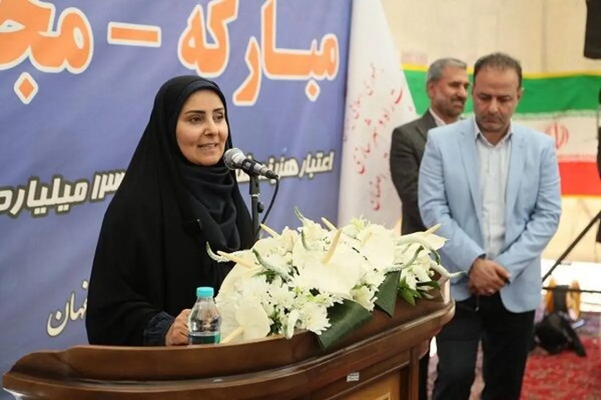 تاکید وزیر راه و شهرسازی بر تکمیل ۱۲ کیلومتر باقیمانده از باند دوم مبارکه مجلسی ،بروجن تا پایان ۱۴۰۴