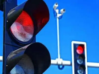 تجهیز چراغ‌های راهور۵ تقاطع گرگان به برق اضطراری