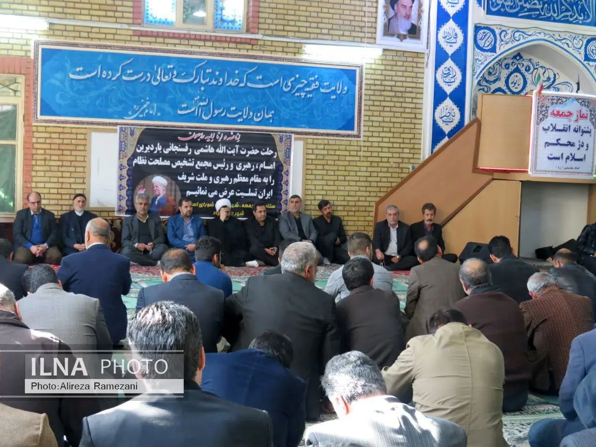 خدمات ارزنده آیت‌الله هاشمی نباید فراموش شود
