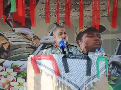 دشمنان درصدند از دفاع مقدس و خدمت مقدس سربازی تقدس‌زدایی کنند