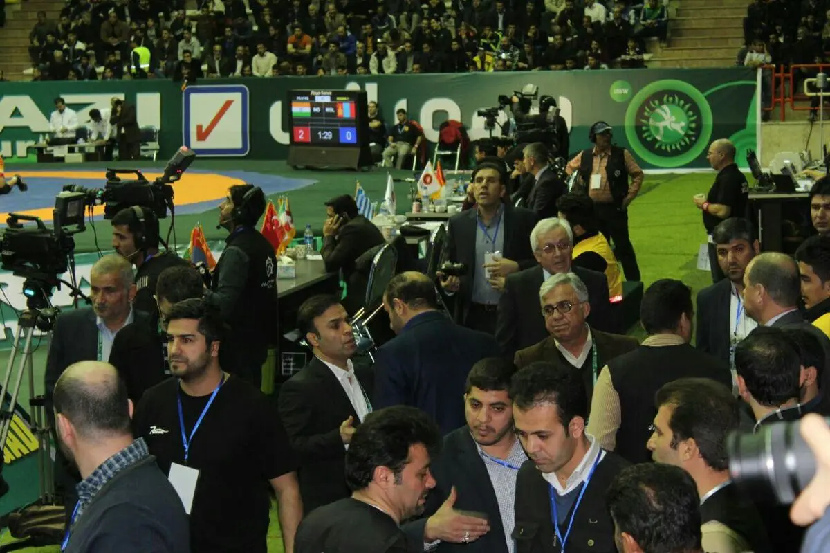 قهرمانان المپیک غیرهمسو با فدراسیون کشتی به جام جهانی دعوت نشدند