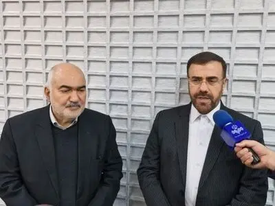 حضور استاندار فارس در اهواز جهت وداع با آیت‌الله شفیعی