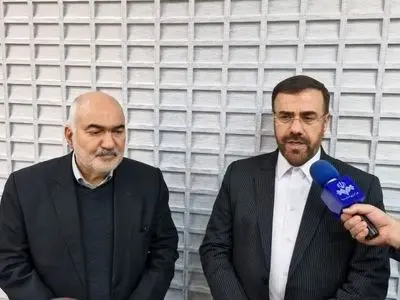 حضور استاندار فارس در اهواز جهت وداع با آیت‌الله شفیعی