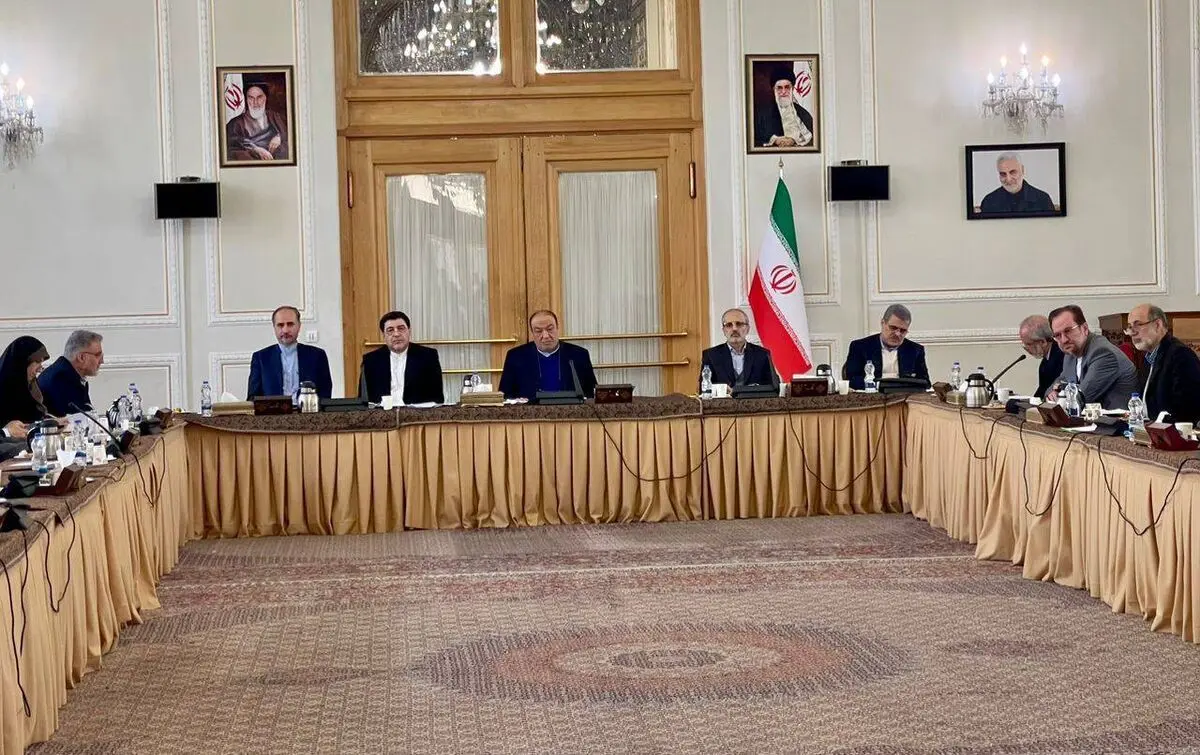 بررسی راهکارهای بهره‌مندی از ظرفیت سازمان شانگهای، بریکس و اتحادیه اوراسیا