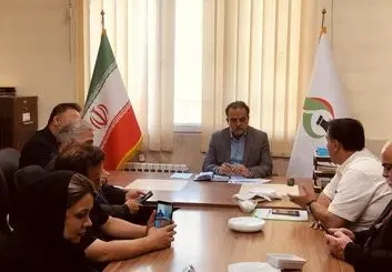 نانوایی‌ها فعال، بازار آرام و ذخایر کالا کافی است/ با گران فروشان و محتکران برخورد می شود