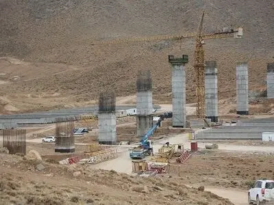 طرح راه‌آهن بروجرد و چهار تقاطع شهری اجرایی می شوند