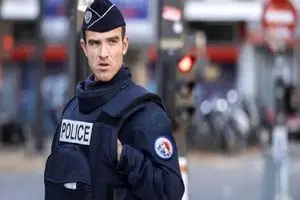 دستگیری بیش از ۲۰۰ نفر در فرانسه همزمان با آغاز سال جدید میلادی

