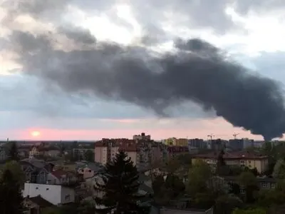 حمله موشکی به زیرساخت‌های نظامی در غرب کشور