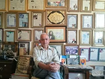 اقتصاد ایران به دلال‌ها اصالت می‌دهد نه سرمایه یا کارگر/کار به جایی رسیده که شخصیت‌فروشی می‌کنند