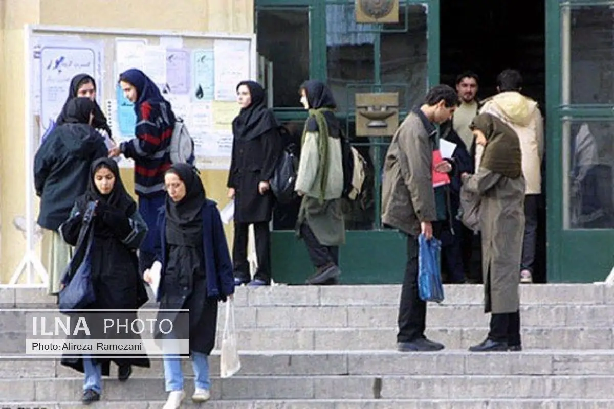 پرداخت ۱ میلیون تومان به دانشجویان ممتاز بیبضاعت/دانشجویان دکتری ماهانه وام ۷۰۰ هزار تومانی دریافت میکنند