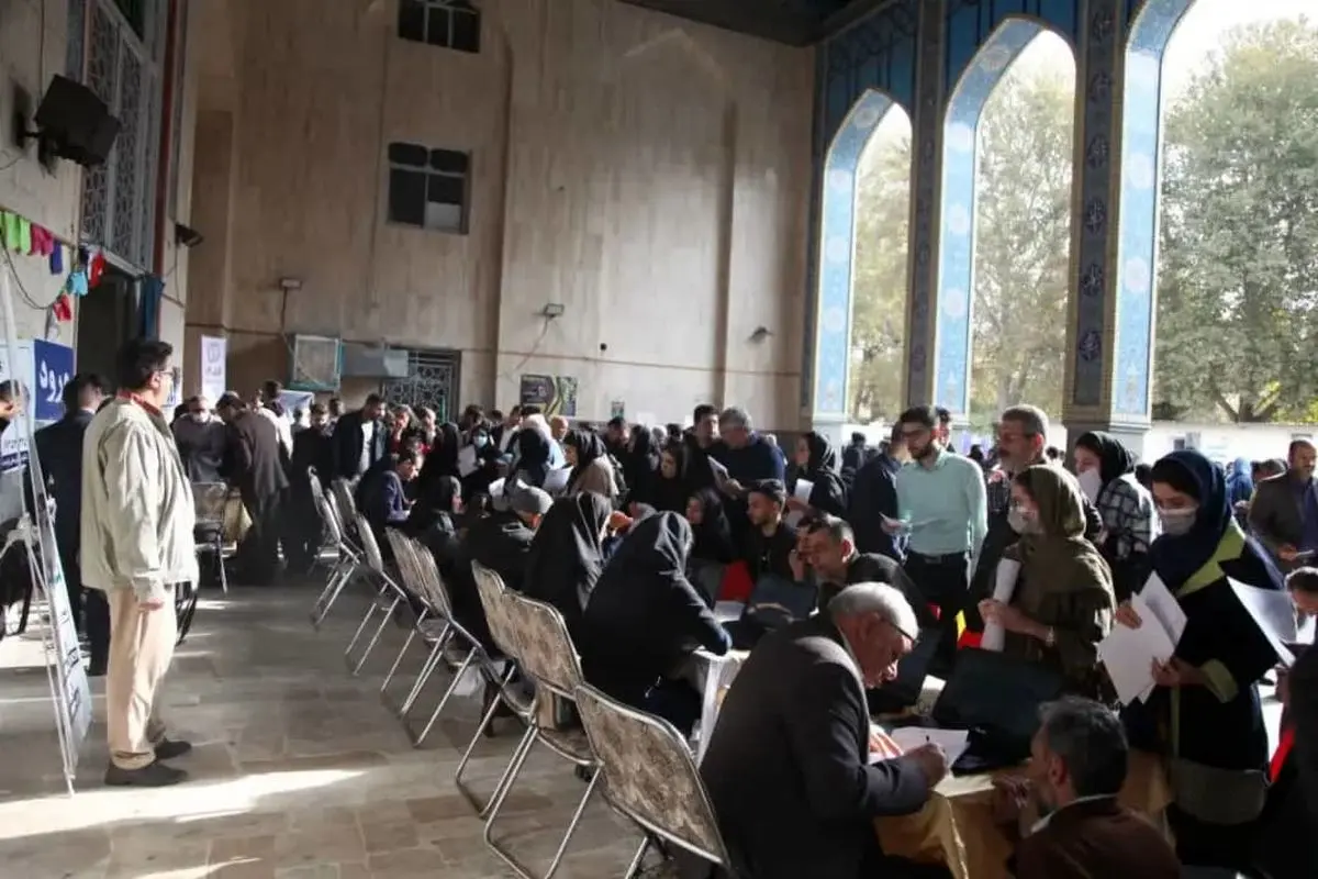 ثبت بیش از ٣هزار درخواست کار در قرارگاه جهادی اشتغال استان البرز