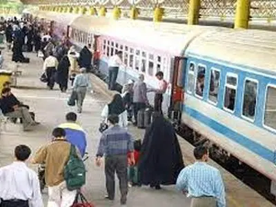 جابجایی بیش از ۹۸ هزار مسافر از طریق قطارهای بین شهری راه آهن لرستان