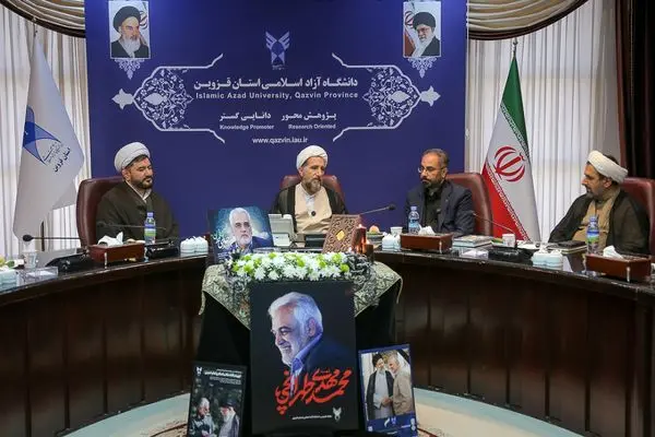 دکتر طهرانچی تحول بسیار خوبی را در دانشگاه آزاد ایجاد کرد