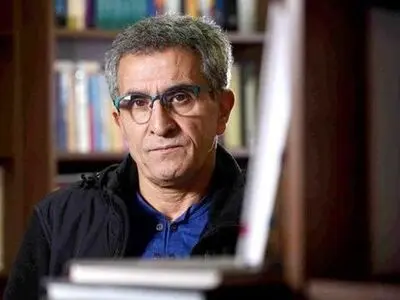 برگزاری مراسم خاکسپاری عباس معروفی به پنجم مهر موکول شد