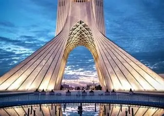 هدف قرار گرفتن برج آزادی تکذیب شد