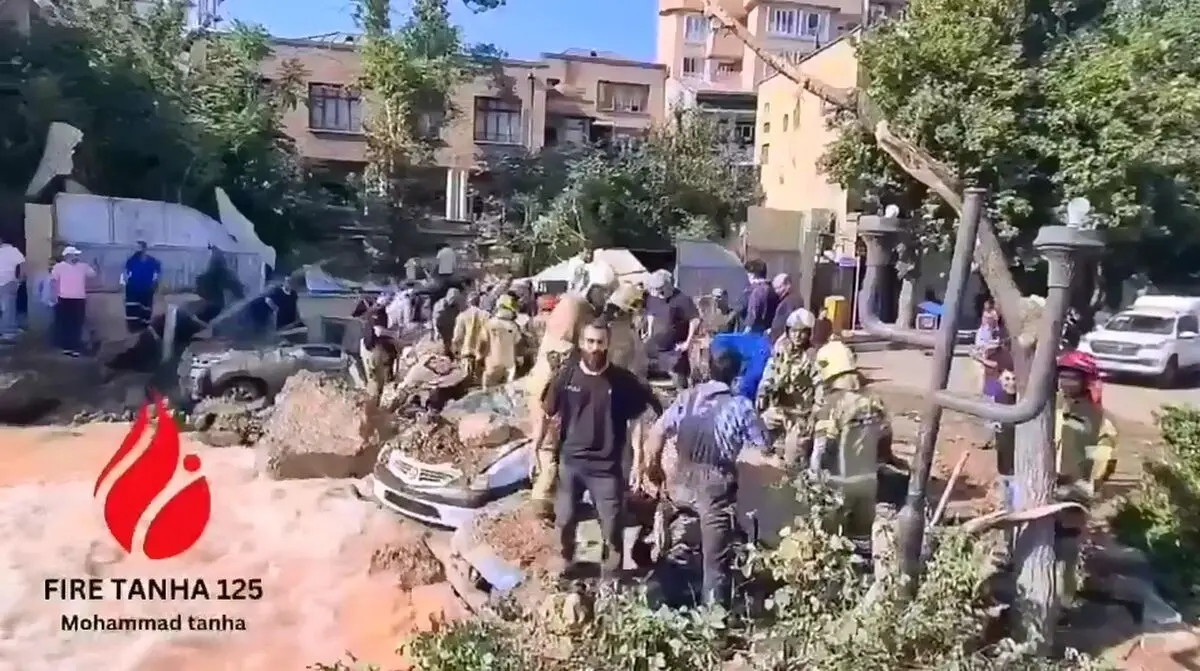ویدیوی دیگری از لحظات پس از حمله اسراییل در ۲۵ خرداد میدان قدس تجریش تهران