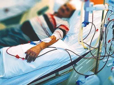 نایاب شدن برخی آنتی‌بیوتیک‌ها؛ زنگ خطر برای بیماران دیالیزی و پیوندی /حمله به کشتی حامل تجهیزات دیالیز فعلاً خللی در روند درمان بیماران ایجاد نکرده است