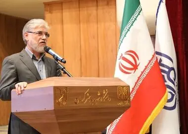برای بهبود معیشت و تأمین مسکن میان کارکنان و استادان هیچ تفاوتی قائل نیستیم
