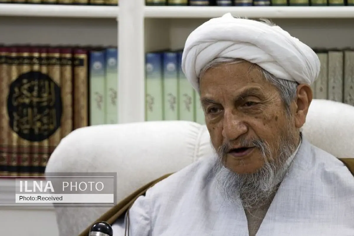 آیت الله صانعی فقیهی نواندیش، مردمی و انقلابی بود