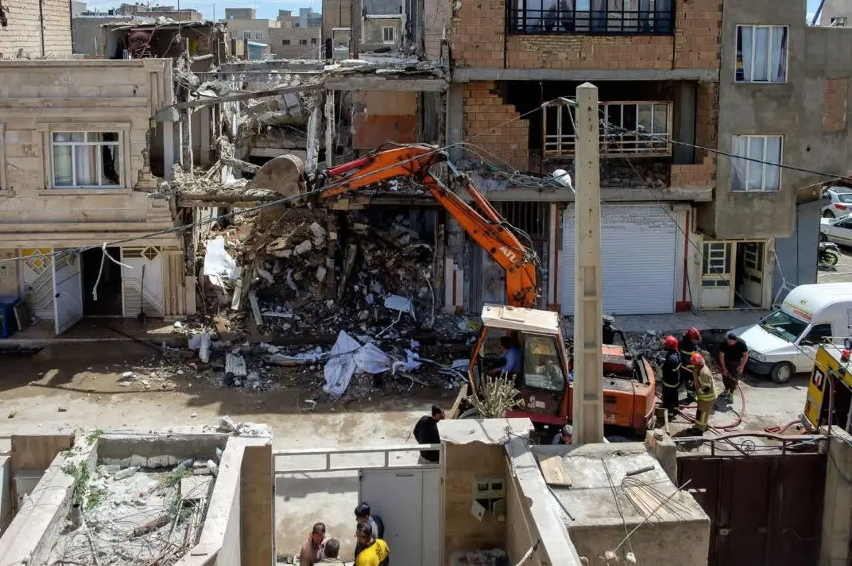 آموزش و پرورش البرز اسکان ۴۲ عضو از ۱۳ خانواده آسیب دیده را بر عهده گرفت