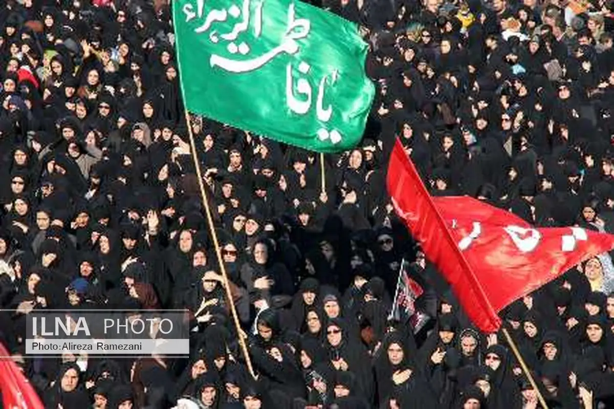 تجمع بزرگ عاشورائیان فومن برگزار شد