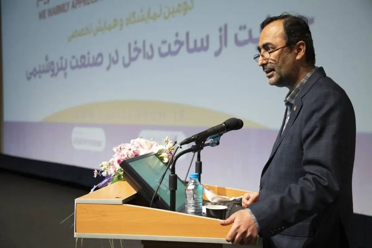 صنعت پتروشیمی موتور توسعه کشور شده است/ ۷۰ تفاهمنامه با سازندگان داخل امضا می‌شود