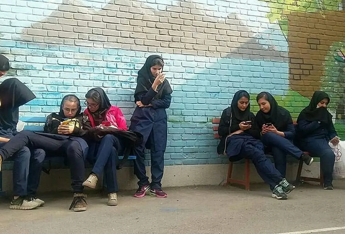 دانش آموزان از تجربیات و انتظارات‌شان از مدرسه می‌گویند/ برخی مدارس برای حفظ اسم و رسم خود بیش از حد سخت گیری می‌کنند