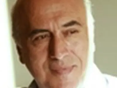 کتاب سال به شفاف‌سازی نیاز دارد