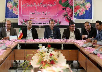 جشنواره گل و گلاب در میمند فارس برگزار می شود