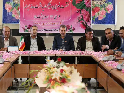 جشنواره گل و گلاب در میمند فارس برگزار می شود