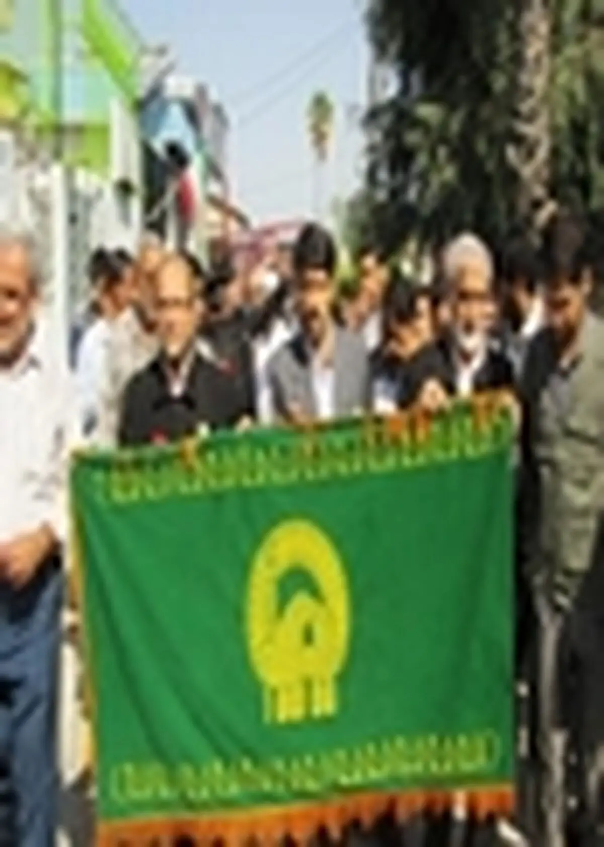 کاروان پنج نفره خادمان حرم رضوی و گروه جهادی ام ابی‌ها در شهر نوش آباد