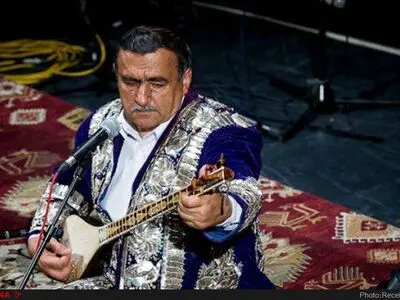 دولتمند خالف در جشنواره فارسی زبانان اروپا روی صحنه می‌رود