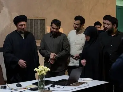 سید حسن خمینی از  از کارگاه طراحی گرافیک امام مردم بازدید کرد