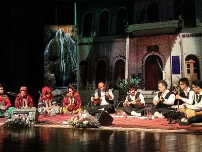 اسماعیل‌خان معززی در موسیقی کتولی مرجع است/ دوتارنوازی در مازندران فوق‌العاده ابتدایی است/ تمامی قطعات کتولی را نت‌نگاری کرده‌ام