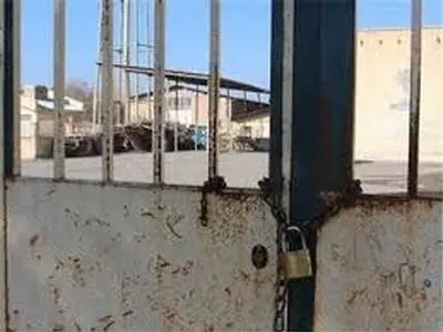 اخراج ۵۲۰ کارگر «جلفاکاران» ارس به علت نبود مواد اولیه/برای مقامات بیکاری کارگران بی‌اهمیت است