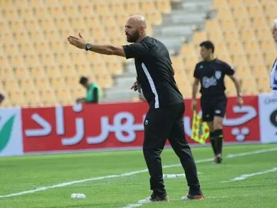 مربی سابق نفت تهران دستیار افاضلی در کارون اروندخرمشهر