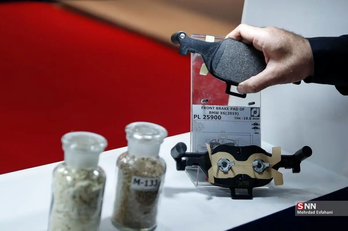 تیم دهه هفتادی و هشتادی که با نانو، ویروس‌ها را زمین‌گیر کرد