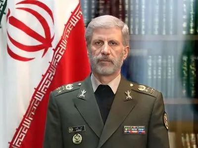 پیام تسلیت امیر سرلشکر حاتمی به مناسبت درگذشت پدر دبیر شورای عالی امنیت ملی