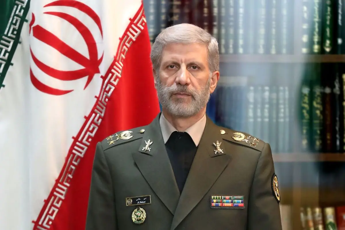 پیام تسلیت امیر سرلشکر حاتمی به مناسبت درگذشت پدر دبیر شورای عالی امنیت ملی