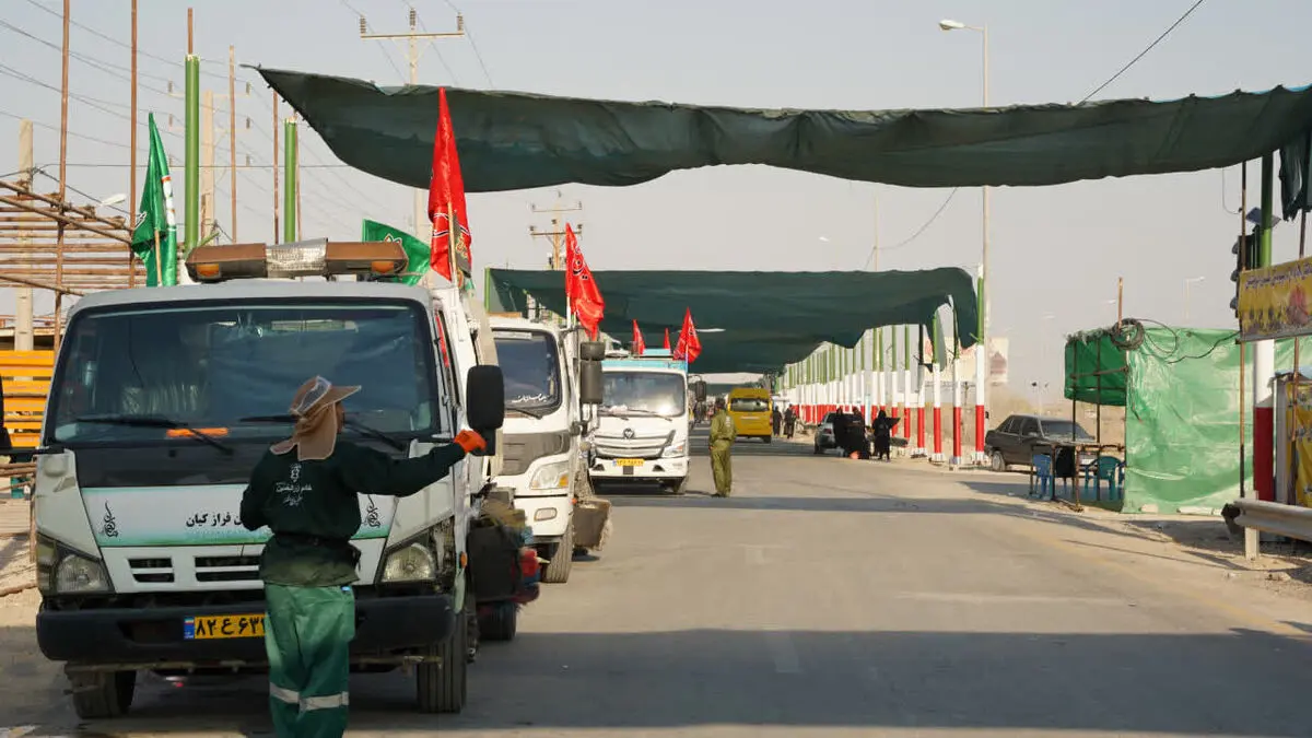 ۳۲۰ نیروی پاکبان شهرداری شیراز در خدمت زائران اربعین در شلمچه