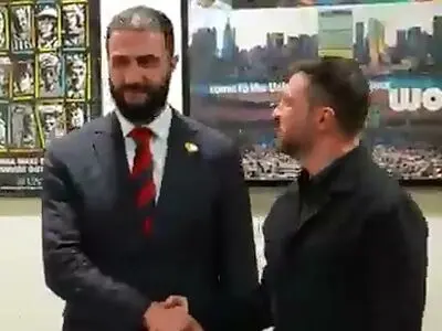 زلنسکی و الجولانی یکدیگر را در آغوش گرفتند + فیلم