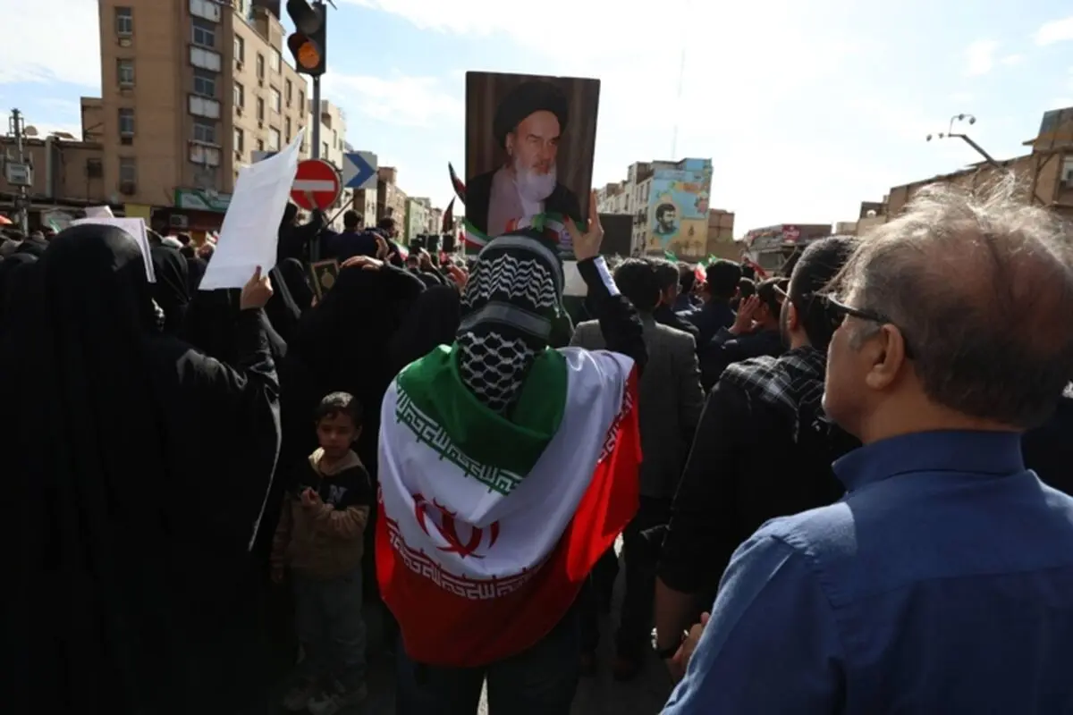اهوازی‌ها در سوگ رهبر شهید انقلاب به خیابان‌ها آمدند 