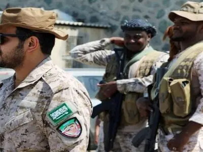 عربستان سعودی به رغم بحران اقتصادی به خرید سلاح ادامه می‌­دهد