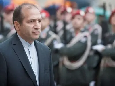 تقدیم استوارنامه سفیر ایران به قائم‌مقام وزیر خارجه اسلواکی