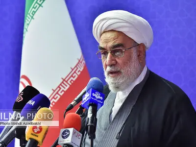 آنهایی که برای کشتن یک مجرم صدای خود را به افلاک می‌رسانید، چرا درباره شهدای غزه خفه‌قان گرفتید؟ 